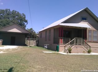 638 2nd St, Comfort, TX 78013