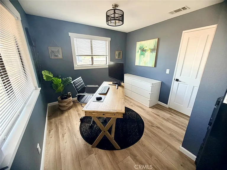 19230 Pinto Way — Photo 36