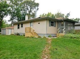 1326 Sunset Dr, Round Lake Beach, IL