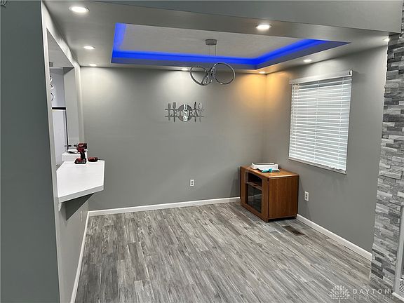 2nd image of 1065 Bay Harbour Cir