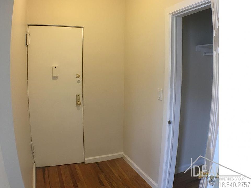 2nd image of 313 Lincoln Pl