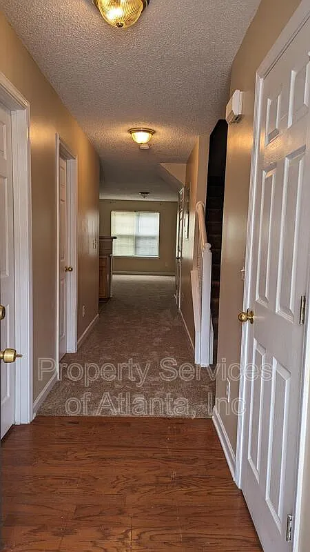 Lakeview Townhomes — Photo 2
