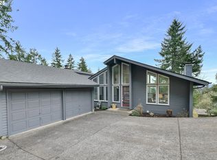 654 Startouch Dr, Eugene, OR 97405