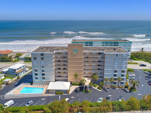 2nd image of 911 Ocean Dr APT 504