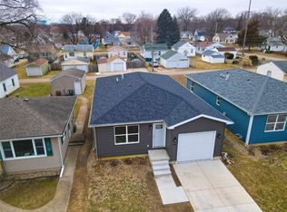 610 Wallgate Ave, Waterloo, IA 50701