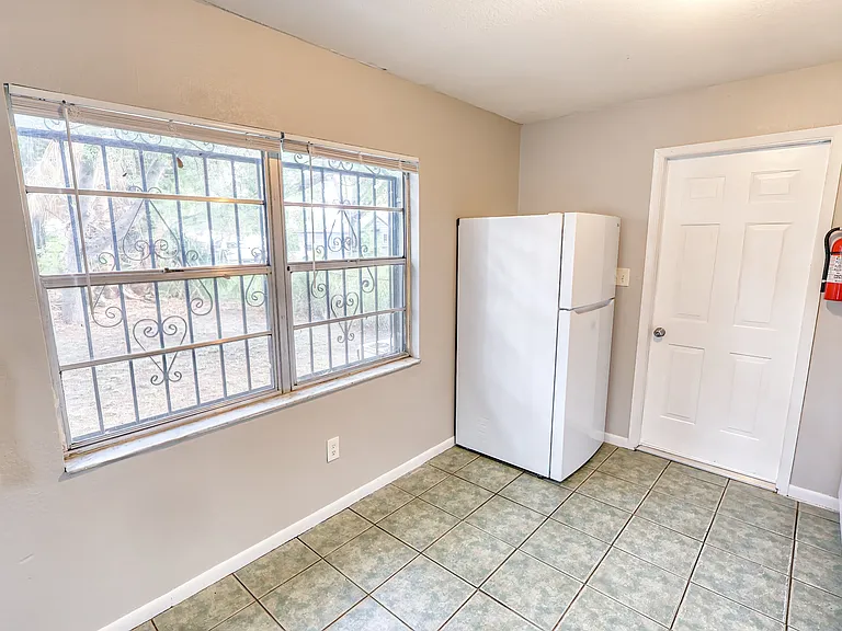2914 E 26th Ave #B — Photo 11