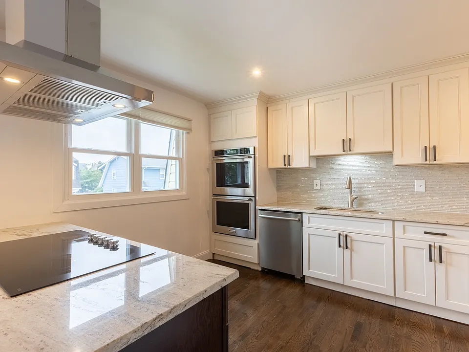 75 Mount Prospect Ave #2