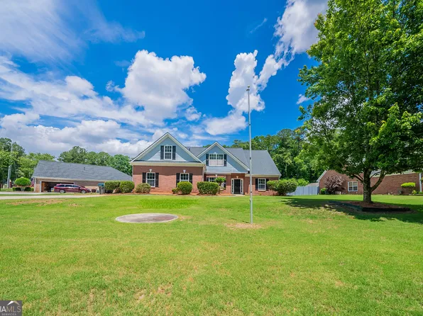 1480 Holly Brook Rd, Snellville, GA 30078