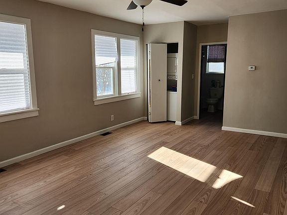 3rd image of 1211 Holland St