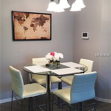 3rd image of 1429 Villa Capri Cir APT 202