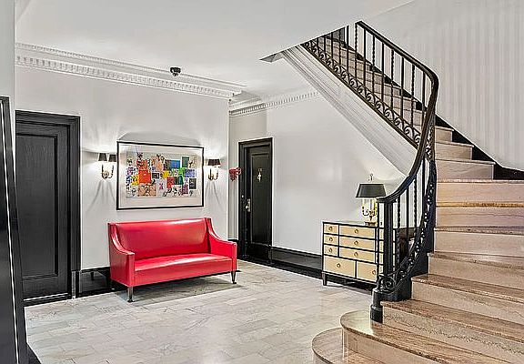 5th image of 25 5th Ave APT 10F