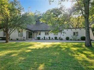 14 Laurel Rd, South Salem, NY 10590