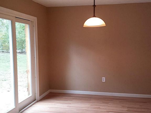 2nd image of 14897 Burnett Ln