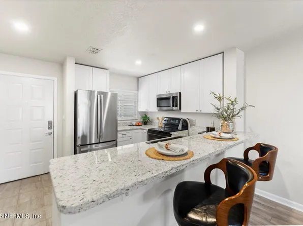 29 ARBOR CLUB Drive #318, Ponte Vedra Beach, FL 32082