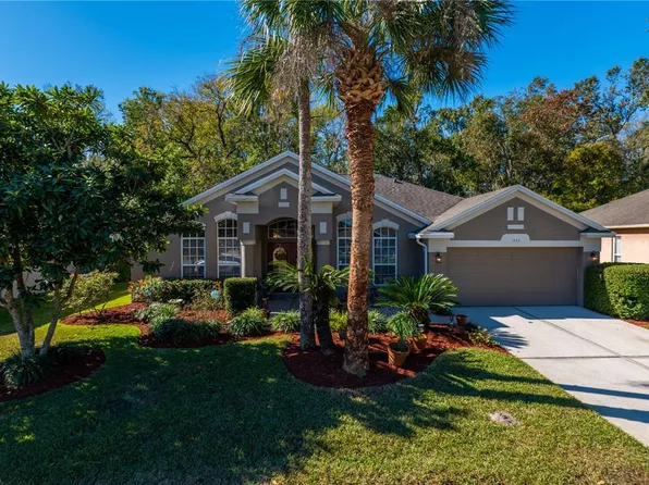 1042 Winding Waters Cir, Winter Springs, FL 32708
