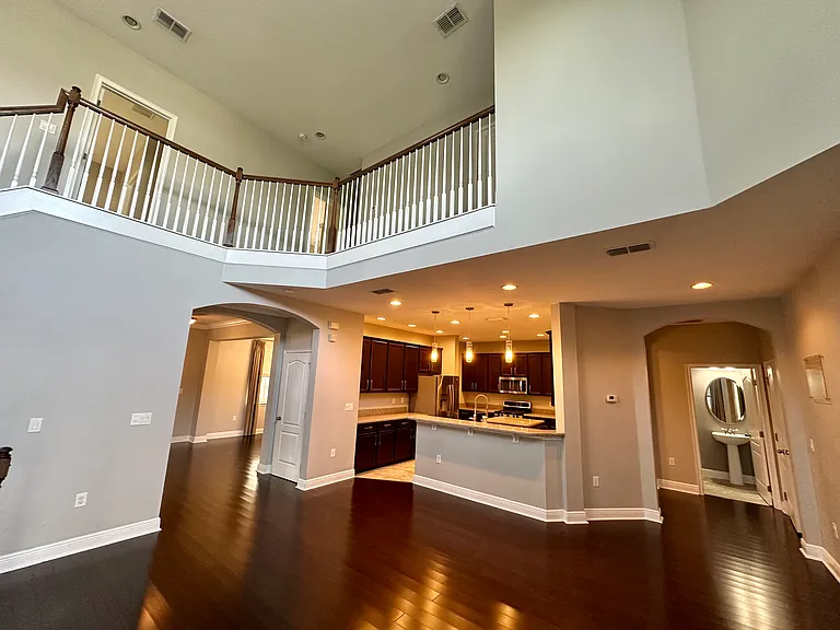 7922 Hampton Lake Dr — Photo 14