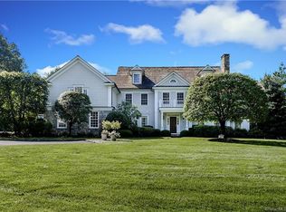 7 Old Hill Farms Rd, Westport, CT 06880