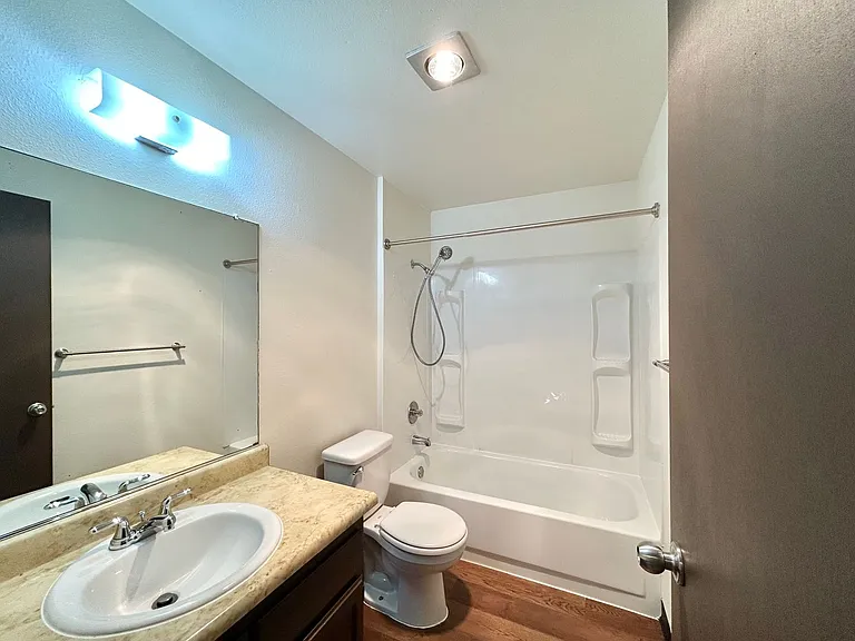 15865-15869 SW Misty Ct — Photo 28