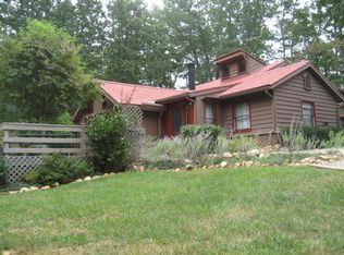 1320 Russell Dr, Moneta, VA 24121