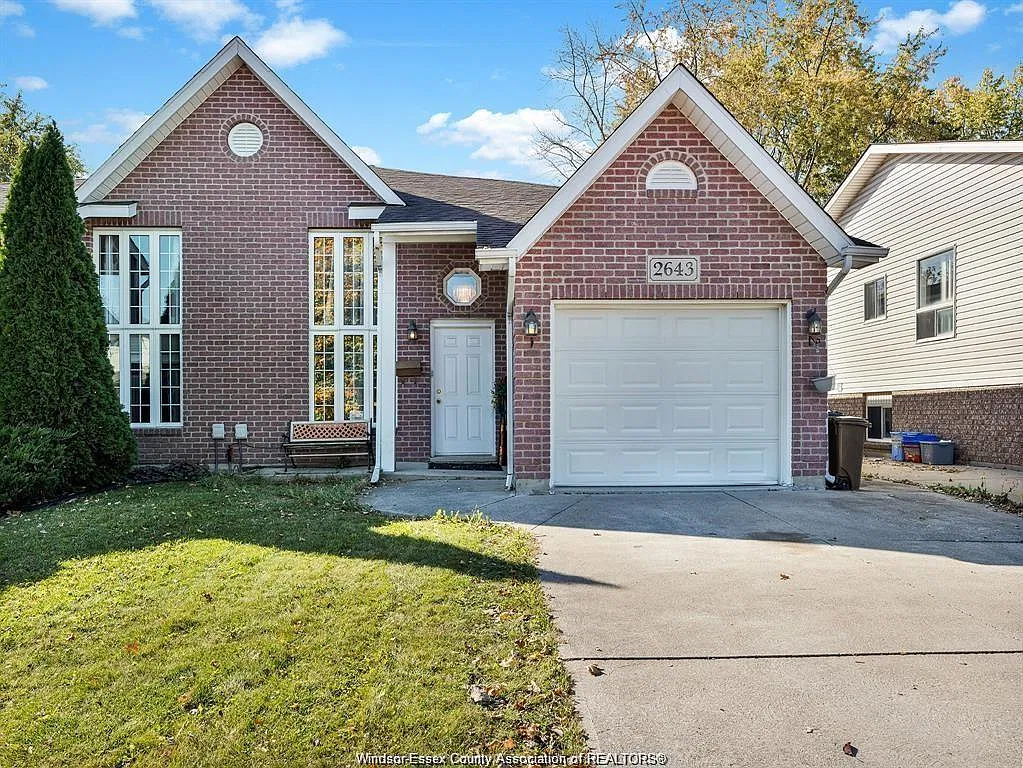 2 bed, $1,600 — Photo 1