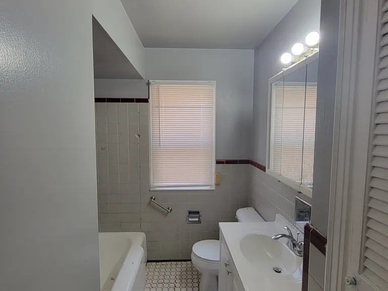 9554 Westwood St — Photo 7