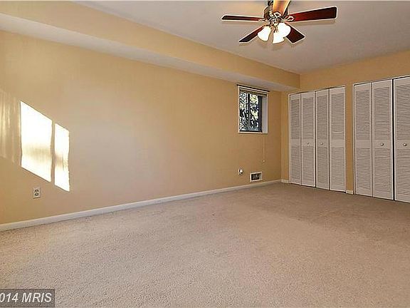 5th image of 10618 Montrose Ave #10618