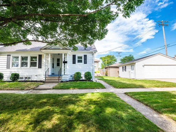 7428 34 AVENUE, Kenosha, WI 53142