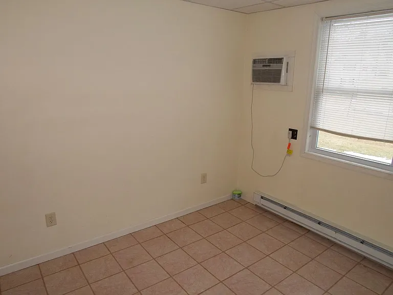 422 South St — Photo 20