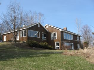 6800 Lainhart Rd, Guilderland, NY 12084