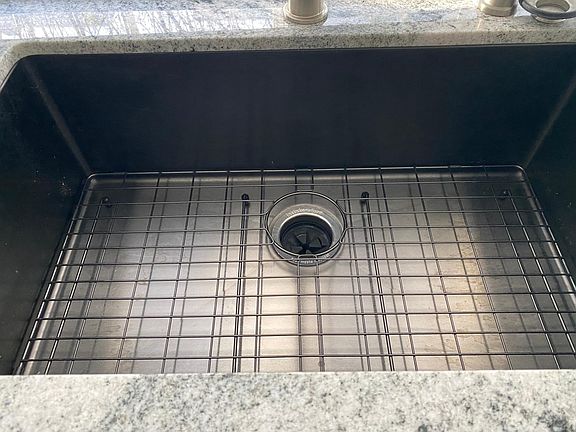 5th image of 505 Rivermist Ln