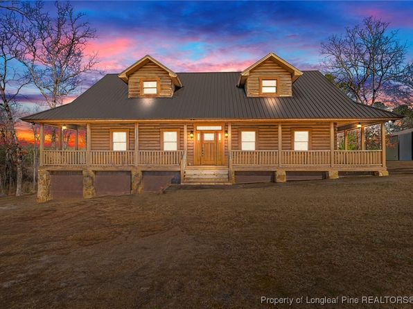 526 Grimble Dr, Linden, NC 28356