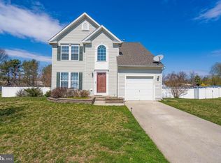 2520 Old Farm Dr, Vineland, NJ 08361