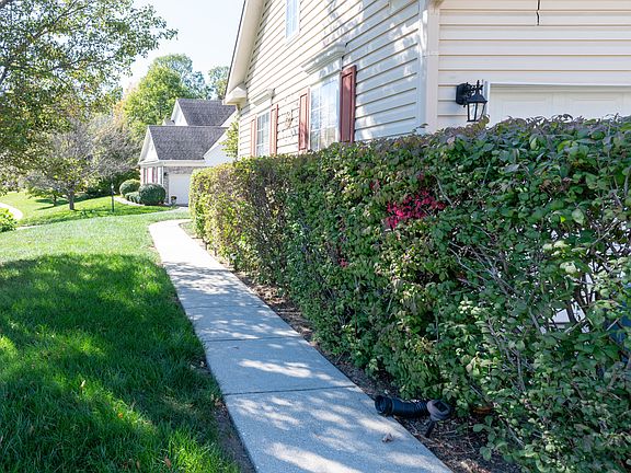 4th image of 1770 Valleywood Dr