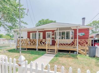 104 School Ln, Rio Grande, NJ 08242