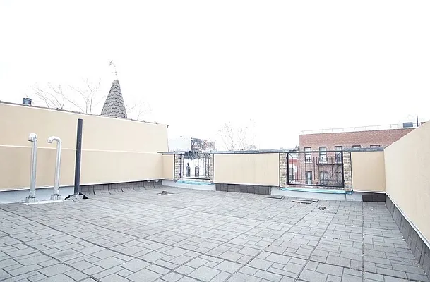 Rented by Lofts and Flats LLC | media 10