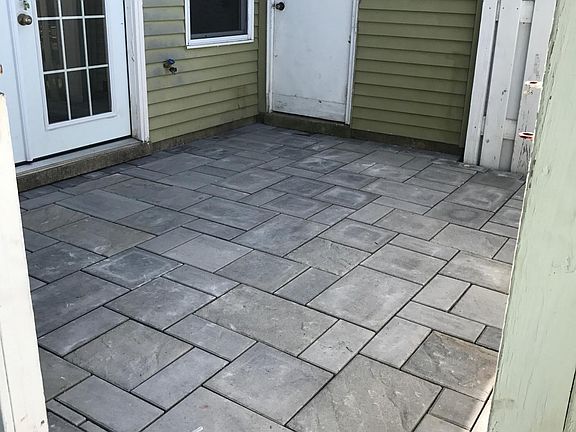 Back fenced in patio