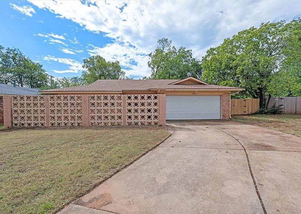 1st image of 3032 Beechwood Dr