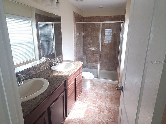 5th image of 14821 Driftwater Dr