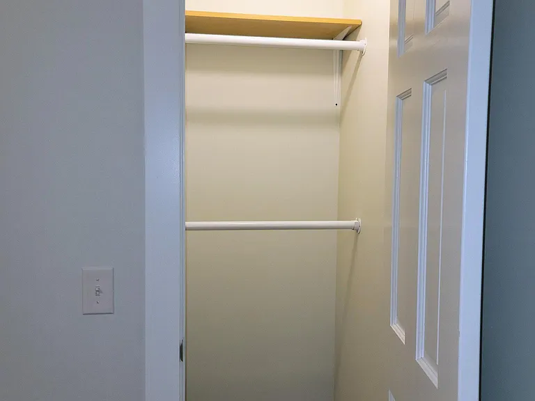617 Brookshire St — Photo 24