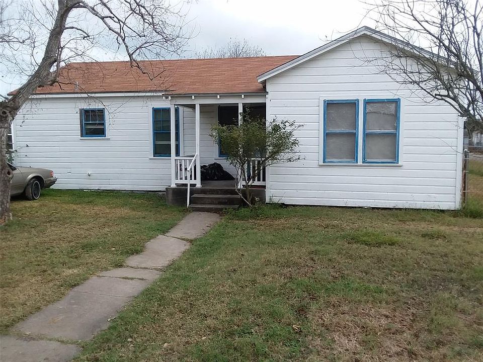 1st image of 2526 Cleo St