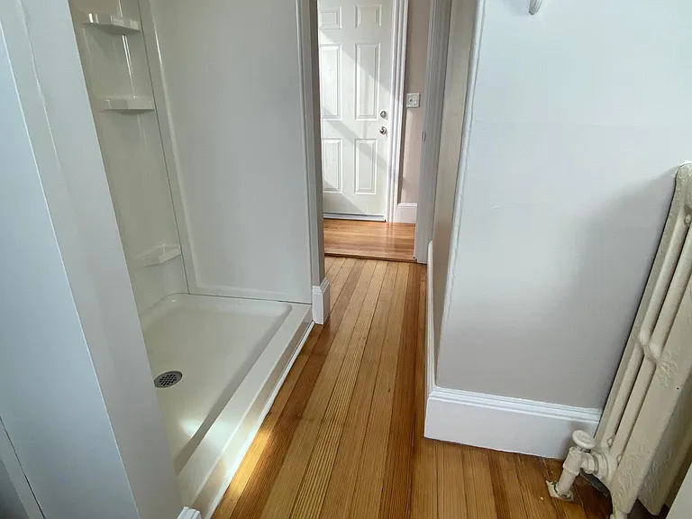 79 Harriet St — Photo 37