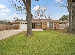 2217 Old Chappell Hill Rd, Brenham, TX 77833