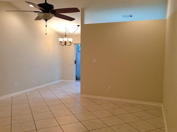 3rd image of 158 Russ Dr