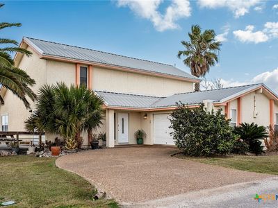 132 Waterfront Aly, Port Lavaca, TX, 77979