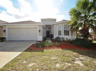 5201 Clover Mist Dr, Apollo Beach, FL 33572