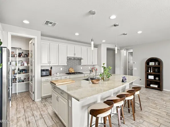 19019 N COOK Drive, Maricopa, AZ 85138