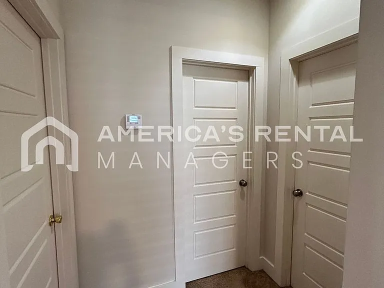 819 Kent Dr — Photo 19