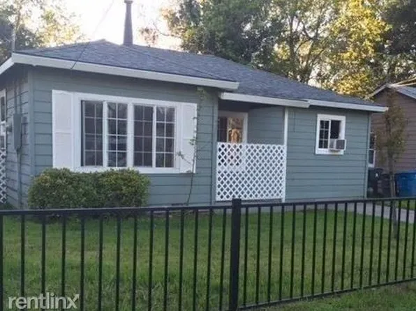 458 Emerson Ave, Yuba City, CA 95991
