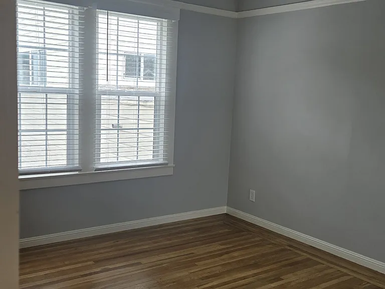 1108 Taraval St — Photo 17