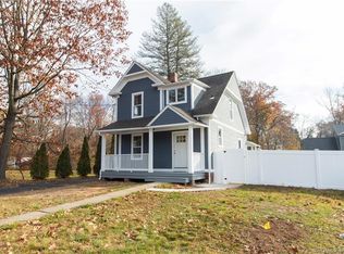2099 Whitney Ave, North Haven, CT 06473